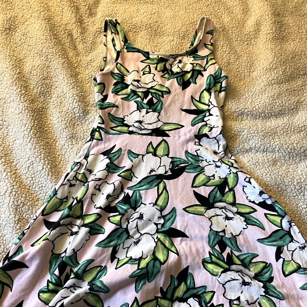 EUC Juniors Summer Dress - Size 4